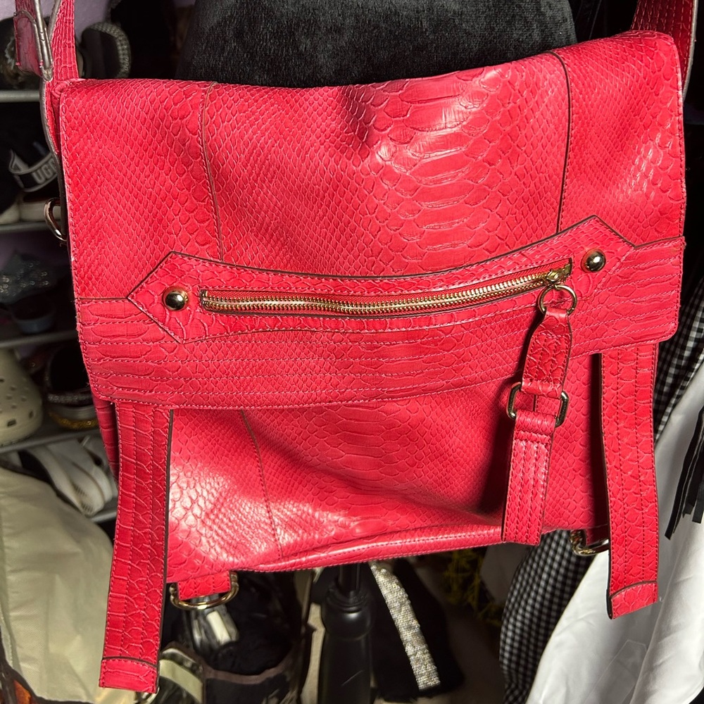 Jessica Simpson crocodile embossed large satchel purse
